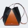 Bolso tipo cubo mediano, color óxido Bolso tipo cubo mediano, color óxido