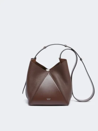 Bolso tipo cubo pequeño, color cacao