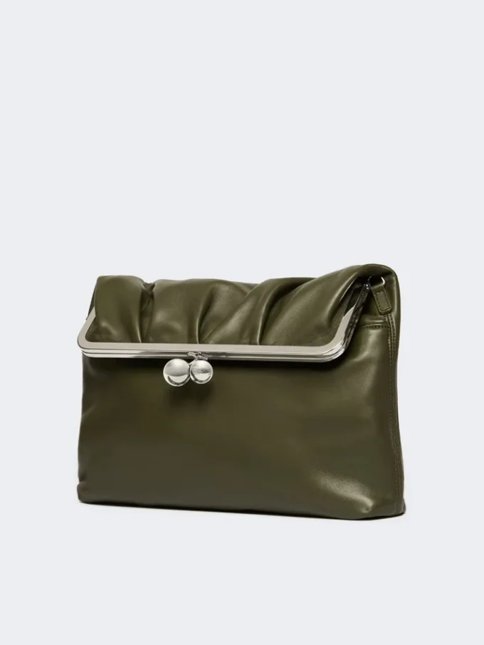 Bolso tipo sobre Pasticcino de napa brillante, verde oscuro Bolso tipo sobre Pasticcino de napa brillante, verde oscuro