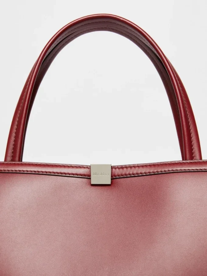 Bolso tote de piel, color burdeos Bolso tote de piel, color burdeos