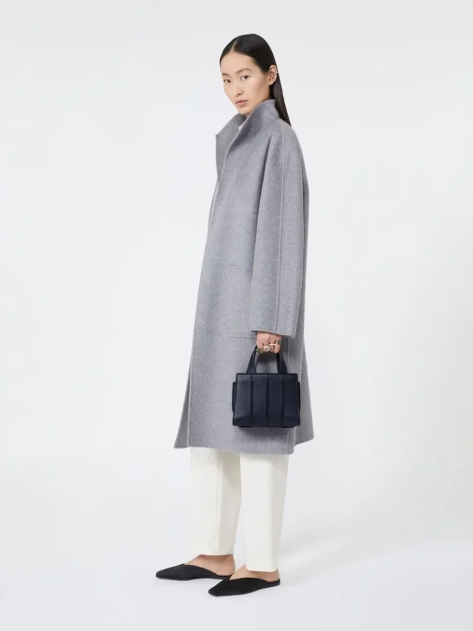 Bolso Whitney 3 de Max Mara – Micro, azul medianoche Bolso Whitney 3 de Max Mara – Micro, azul medianoche