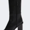 Botas de cuero hasta el muslo, negras Botas de cuero hasta el muslo, negras