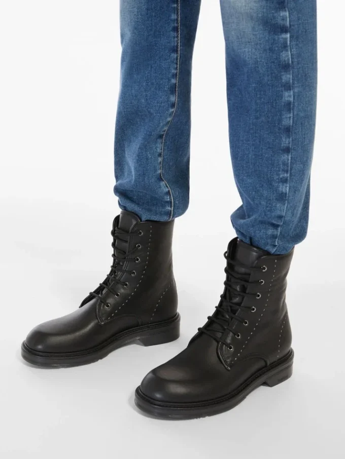 Botas militares de piel, negras Botas militares de piel, negras