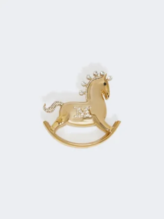 Broche de metal con pedrería, rojo