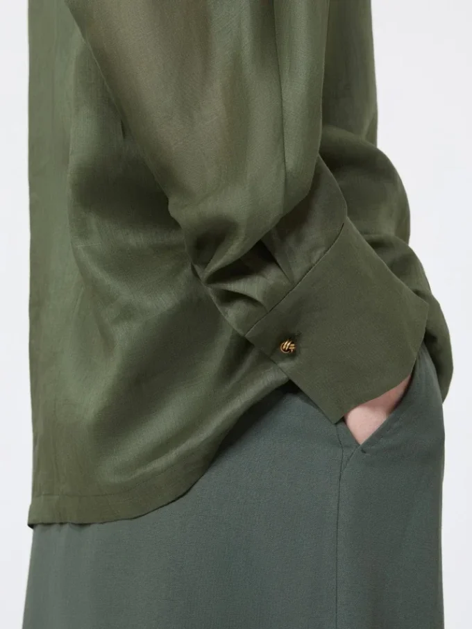 Camisa de lona de ramio, color caqui