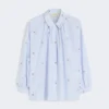 Camisa de popelín con bordados, azul claro Camisa de popelín con bordados, azul claro