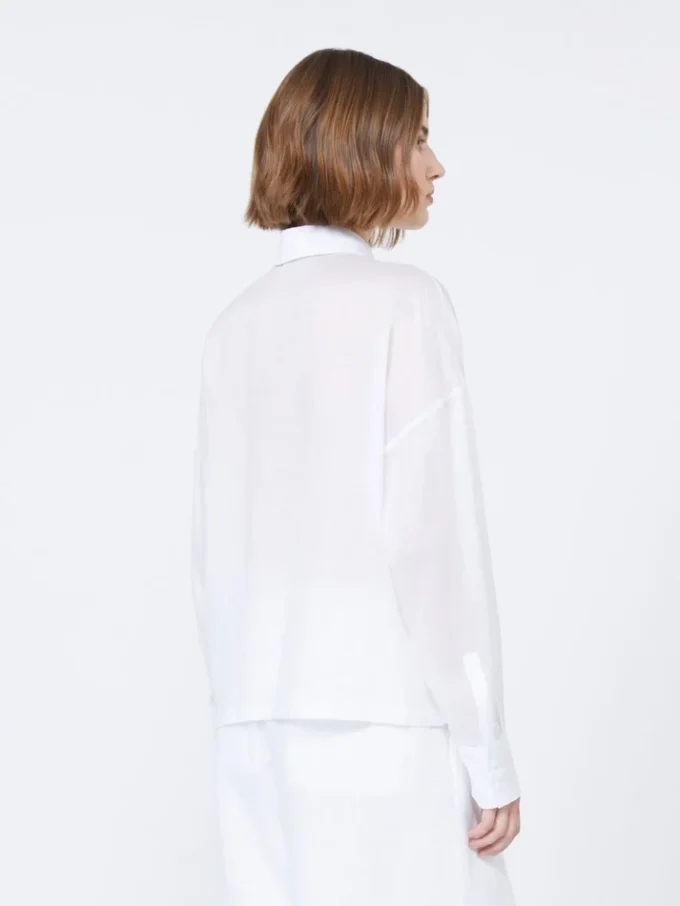 Camisa holgada de lona de ramio bordada, blanca