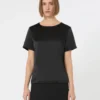 Camiseta de satén y jersey, negra Camiseta de satén y jersey, negra