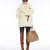 Capa de alpaca y tejido de lana teddy, blanco óptico Capa de alpaca y tejido de lana teddy, blanco óptico