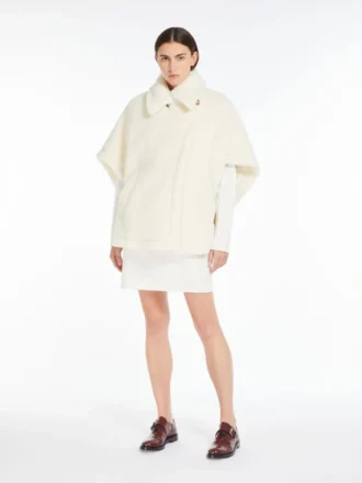 Capa de alpaca y tejido de lana teddy, blanco óptico