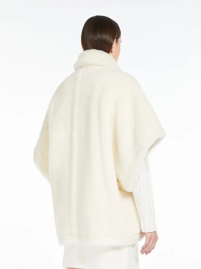 Capa de alpaca y tejido de lana teddy, blanco óptico Capa de alpaca y tejido de lana teddy, blanco óptico