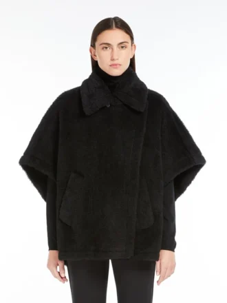 Capa de alpaca y tejido de lana teddy, negro
