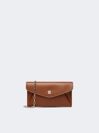 Cartera tipo sobre de piel, marrón ámbar
