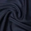 Chal de punto jacquard de lana y seda, azul medianoche Chal de punto jacquard de lana y seda, azul medianoche