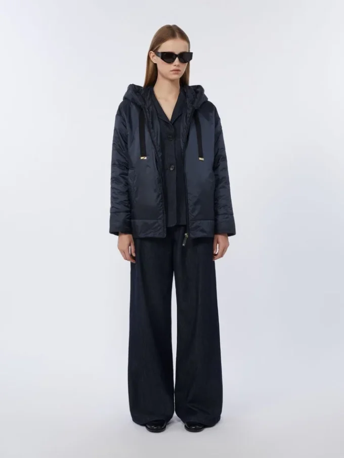 Chaqueta acolchada con capucha de lona repelente al agua, azul medianoche Chaqueta acolchada con capucha de lona repelente al agua, azul medianoche