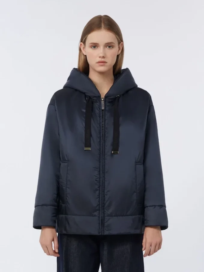 Chaqueta acolchada con capucha de lona repelente al agua, azul medianoche Chaqueta acolchada con capucha de lona repelente al agua, azul medianoche