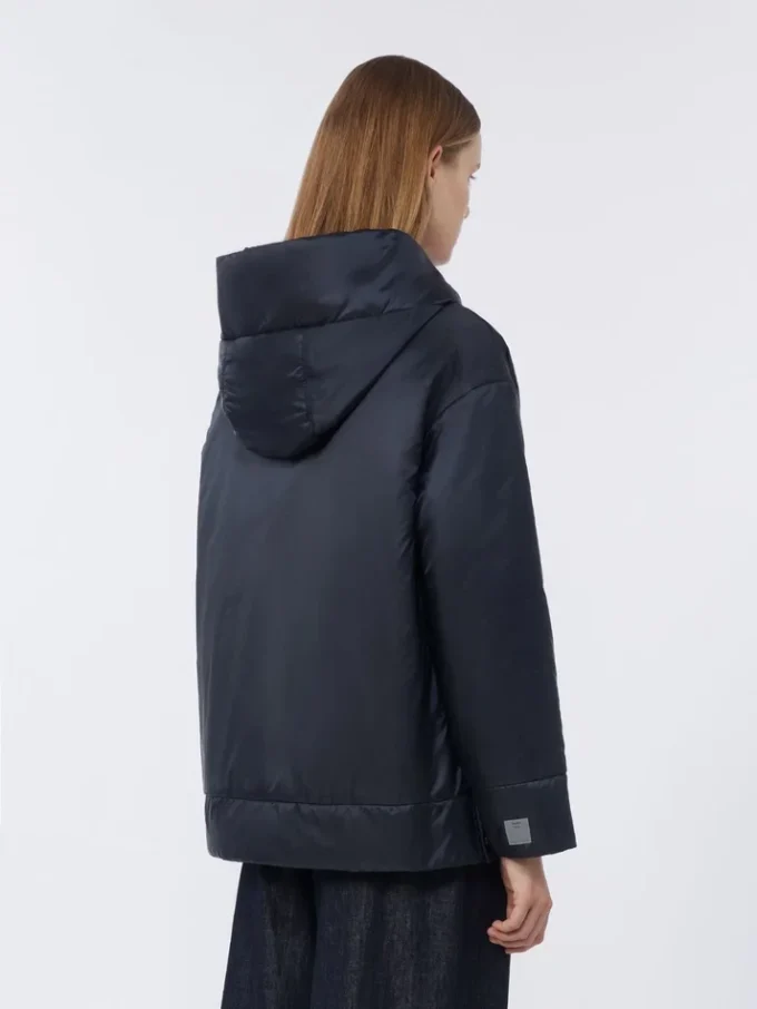 Chaqueta acolchada con capucha de lona repelente al agua, azul medianoche Chaqueta acolchada con capucha de lona repelente al agua, azul medianoche