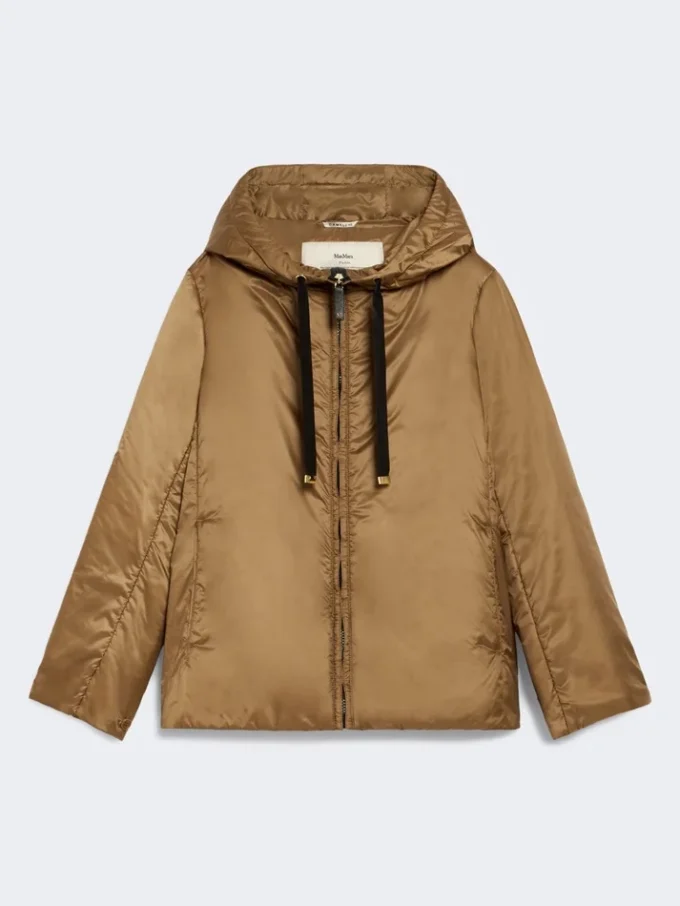 Chaqueta acolchada con capucha y tratamiento repelente al agua, color caramelo Chaqueta acolchada con capucha y tratamiento repelente al agua, color caramelo
