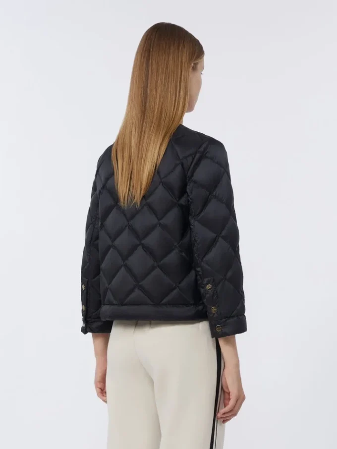 Chaqueta corta acolchada de lona repelente al agua, negra Chaqueta corta acolchada de lona repelente al agua, negra