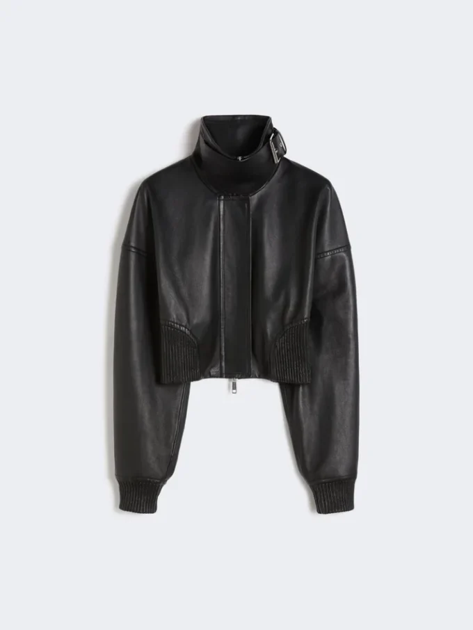 Chaqueta corta de cuero, negra Chaqueta corta de cuero, negra