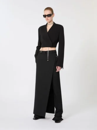 Chaqueta corta de jersey, negra