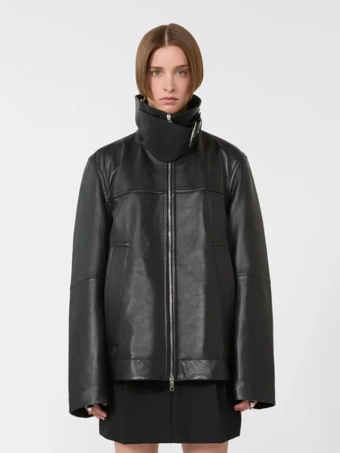 Chaqueta de cuero gruesa oversize, negra Chaqueta de cuero gruesa oversize, negra