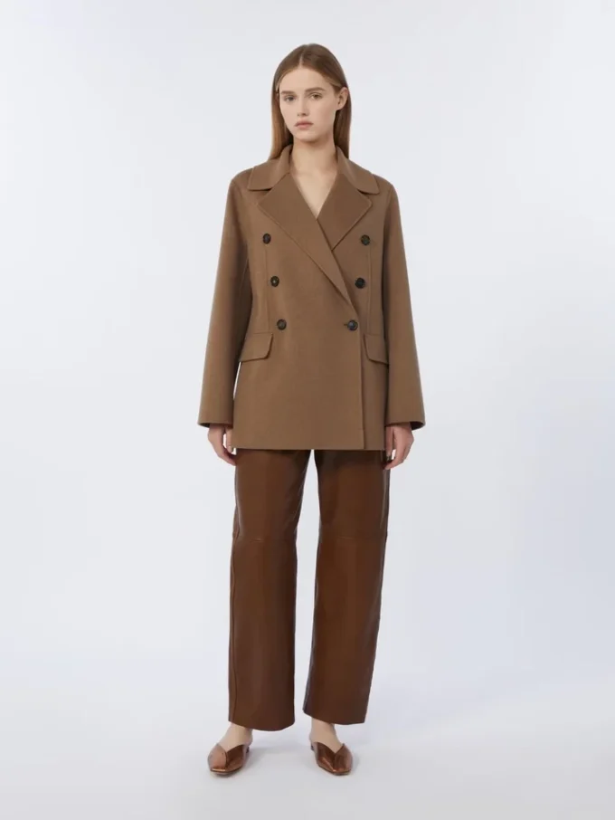 Chaqueta de lana de doble cara y doble botonadura, color camel