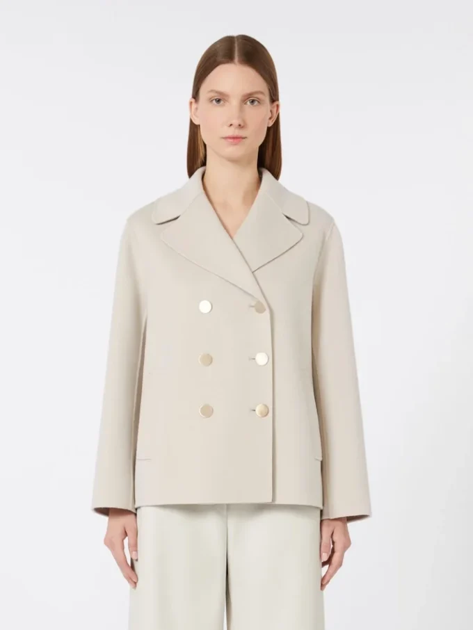 Chaqueta de paño de lana, color arena