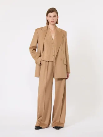 Chaqueta Olimpia de zibeline color camel, camel