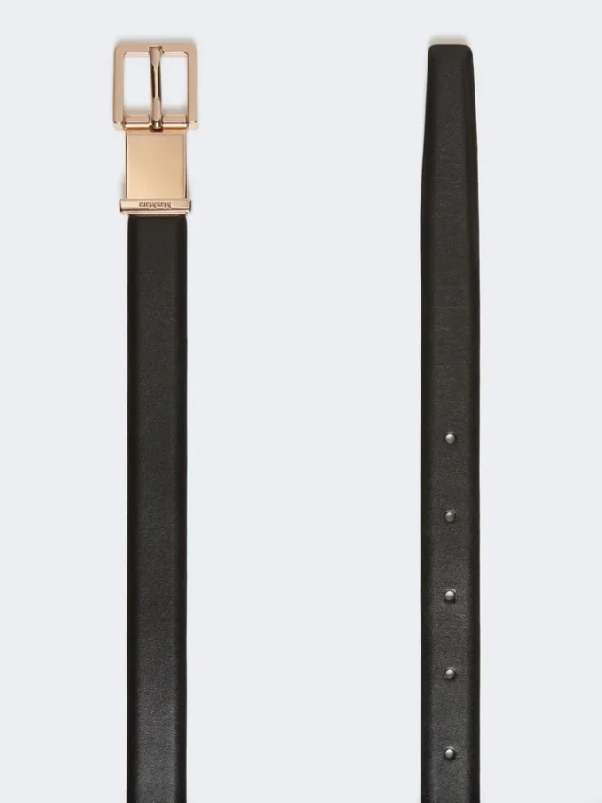Cinturón de piel, negro