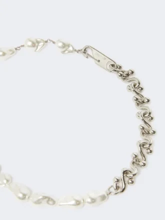 Collar de cuentas y metal, plateado
