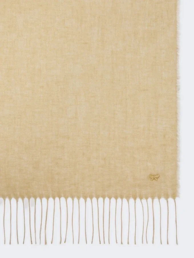 Estola de lino con flecos, color beige