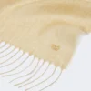 Estola de lino con flecos, color beige