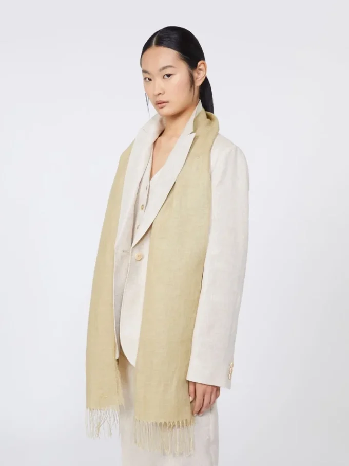Estola de lino con flecos, color beige