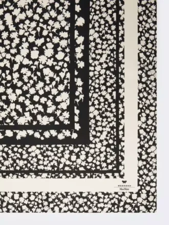 Fular de sarga de seda estampado, negro