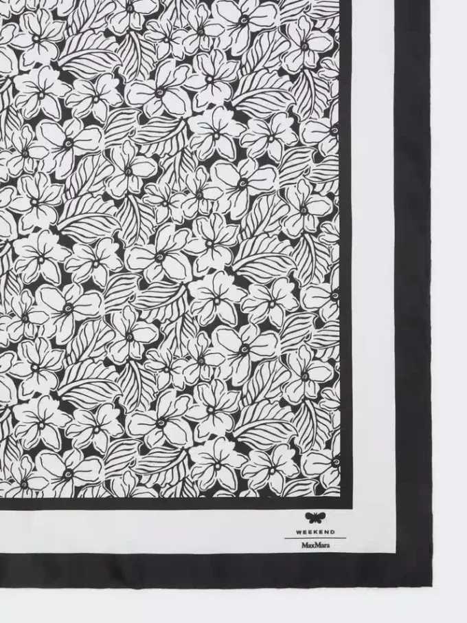 Fular de seda estampado, blanco óptico Fular de seda estampado, blanco óptico