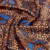 Fular de seda estampado, marrón avellana Fular de seda estampado, marrón avellana