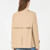 Gabardina corta de gabardina repelente al agua, color beige Gabardina corta de gabardina repelente al agua, color beige