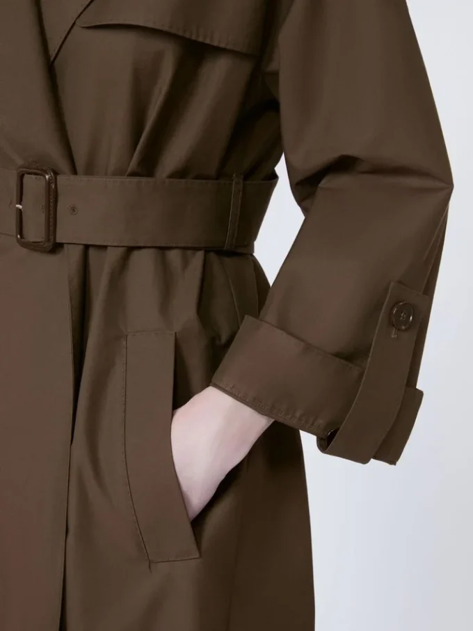Gabardina de sarga repelente al agua con cinturón, color chocolate Gabardina de sarga repelente al agua con cinturón, color chocolate