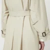 Gabardina de sarga repelente al agua con doble botonadura, color natural Gabardina de sarga repelente al agua con doble botonadura, color natural