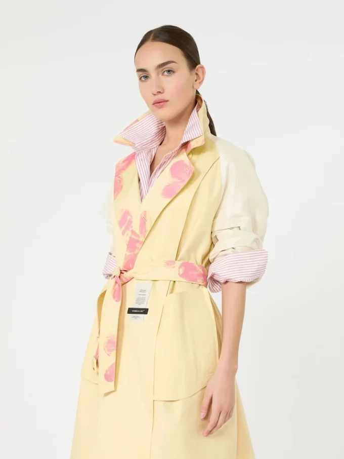 Gabardina midi en gabardina estampada repelente al agua, amarillo Gabardina midi en gabardina estampada repelente al agua, amarillo