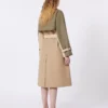 Gabardina reversible de gabardina repelente al agua, color beige Gabardina reversible de gabardina repelente al agua, color beige