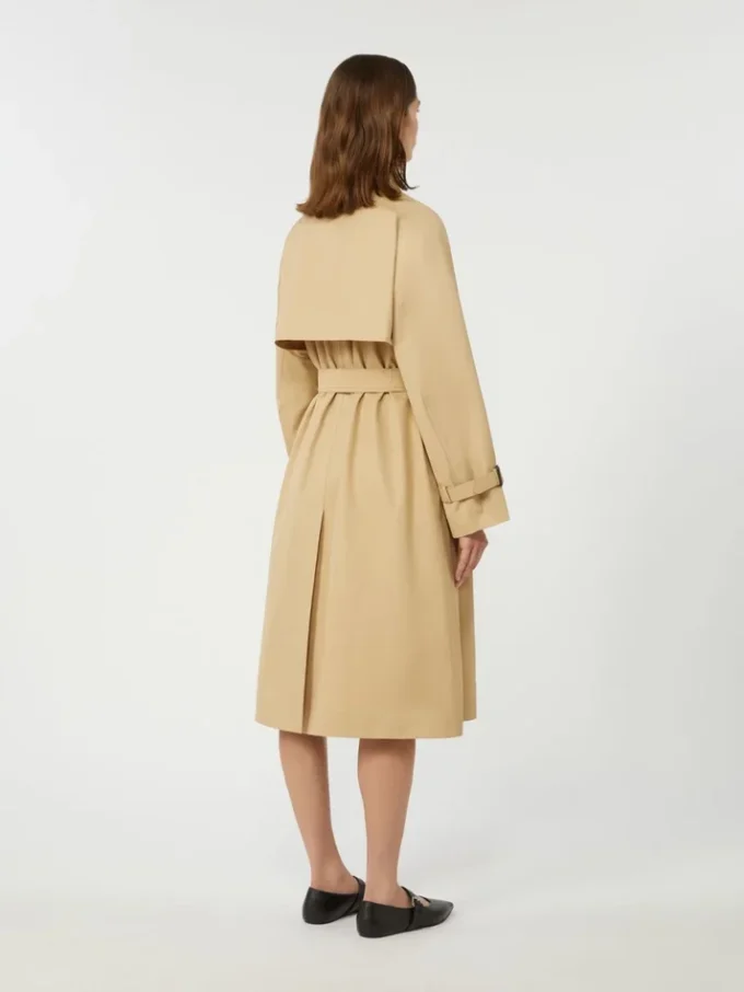 Gabardina reversible de gabardina repelente al agua, color beige Gabardina reversible de gabardina repelente al agua, color beige