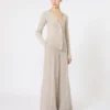 Jersey de lana y cachemira, color beige Jersey de lana y cachemira, color beige