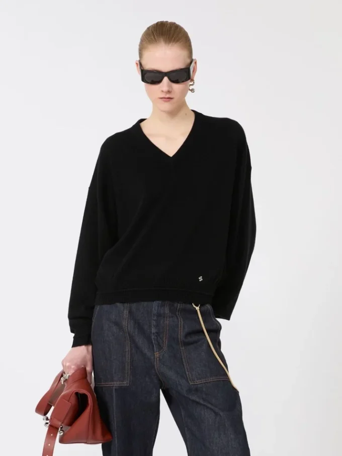 Jersey de lana y cachemira de corte holgado, negro Jersey de lana y cachemira de corte holgado, negro