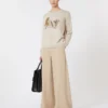 Jersey oversize de lana y cachemira, color albino Jersey oversize de lana y cachemira, color albino