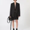 Blazer entallado de gabardina a rayas, negro Blazer entallado de gabardina a rayas, negro