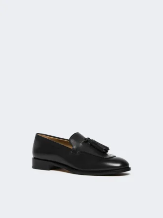 Mocasines de piel con borlas, negros