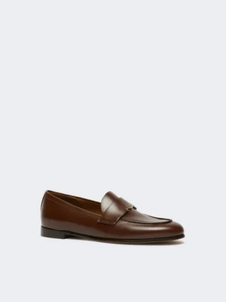 Mocasines de piel semibrillante, color cacao