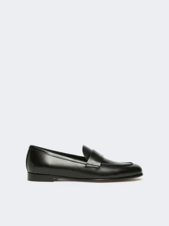 Mocasines de piel semibrillante, negros
